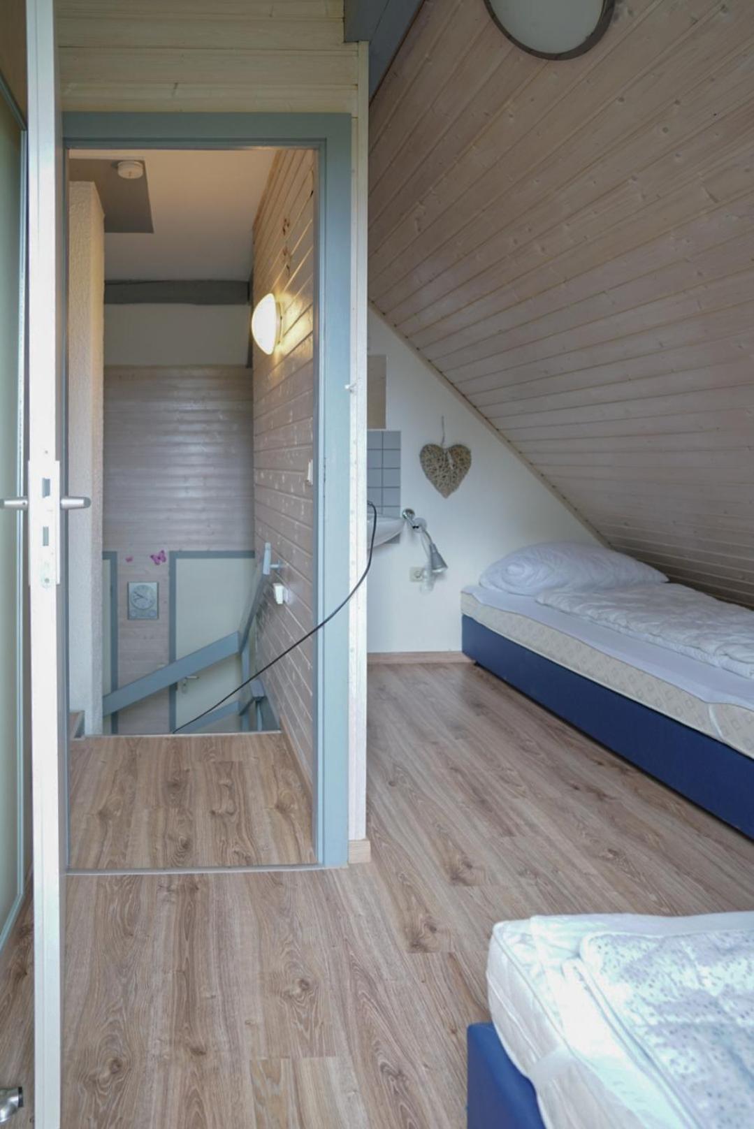 Ferienhaus "Schmetterling" Am See Im Bergland كيرشهيم المظهر الخارجي الصورة